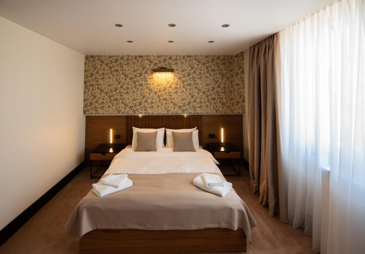 Hotel Sun Loznica Esterno foto