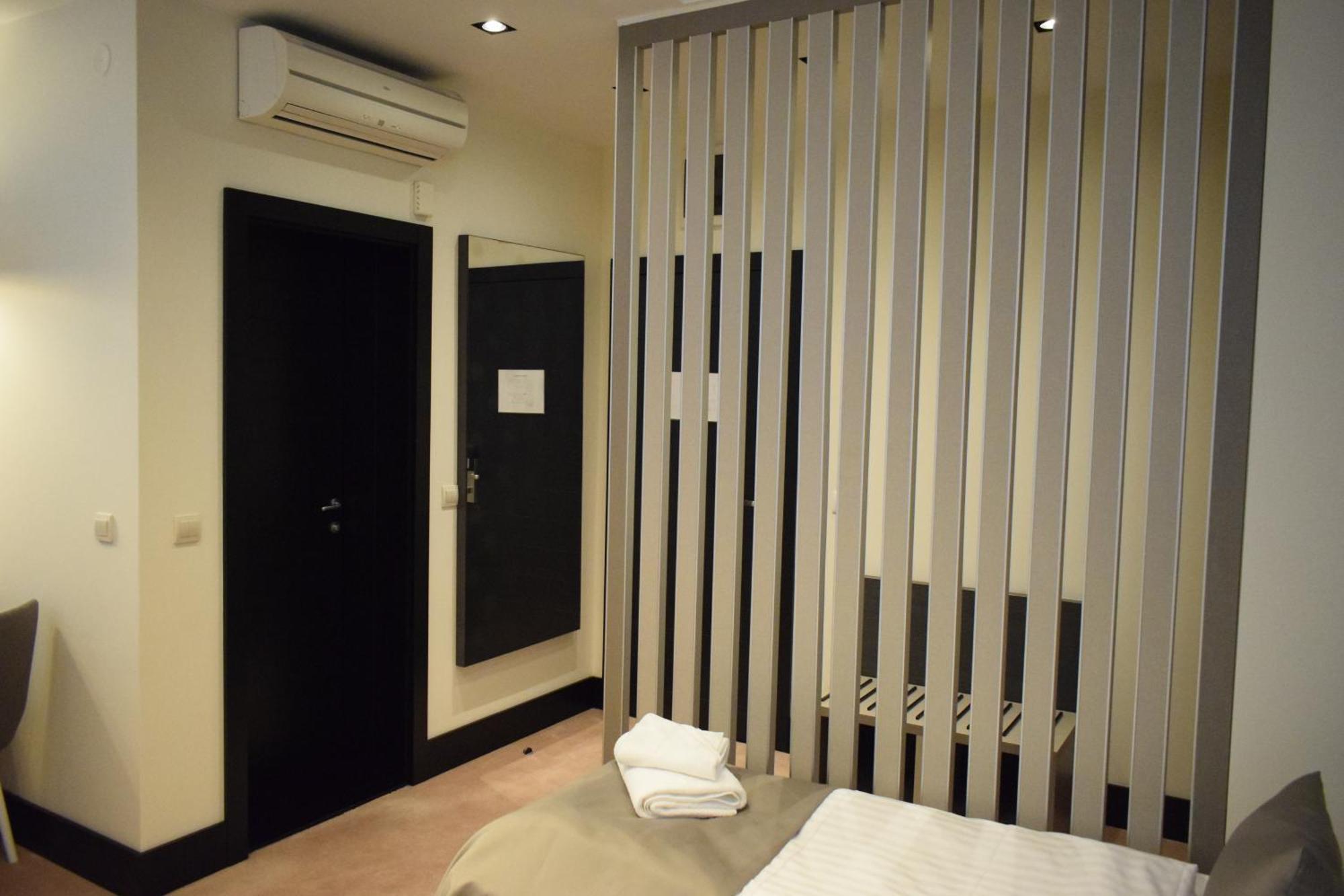 Hotel Sun Loznica Esterno foto