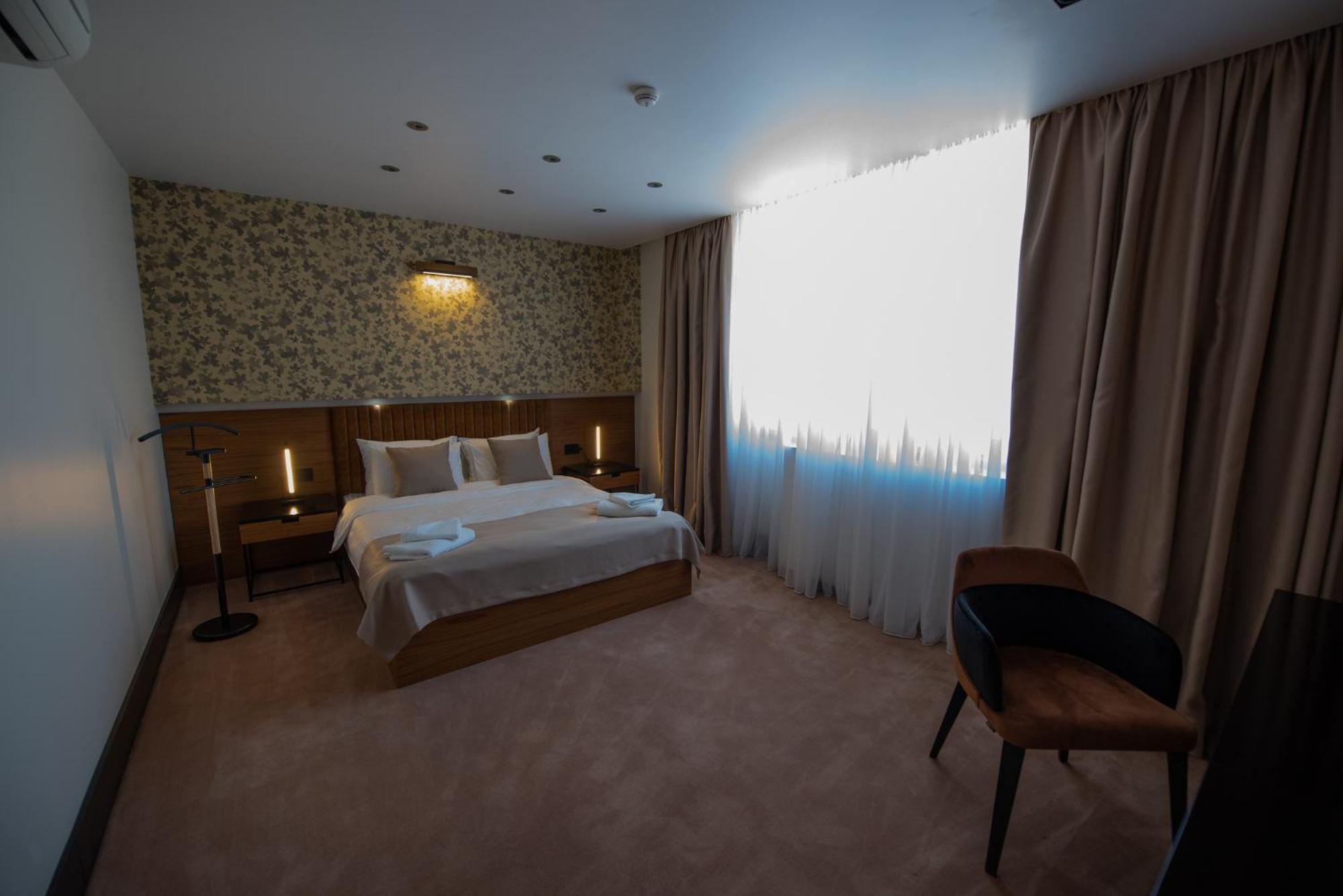 Hotel Sun Loznica Esterno foto