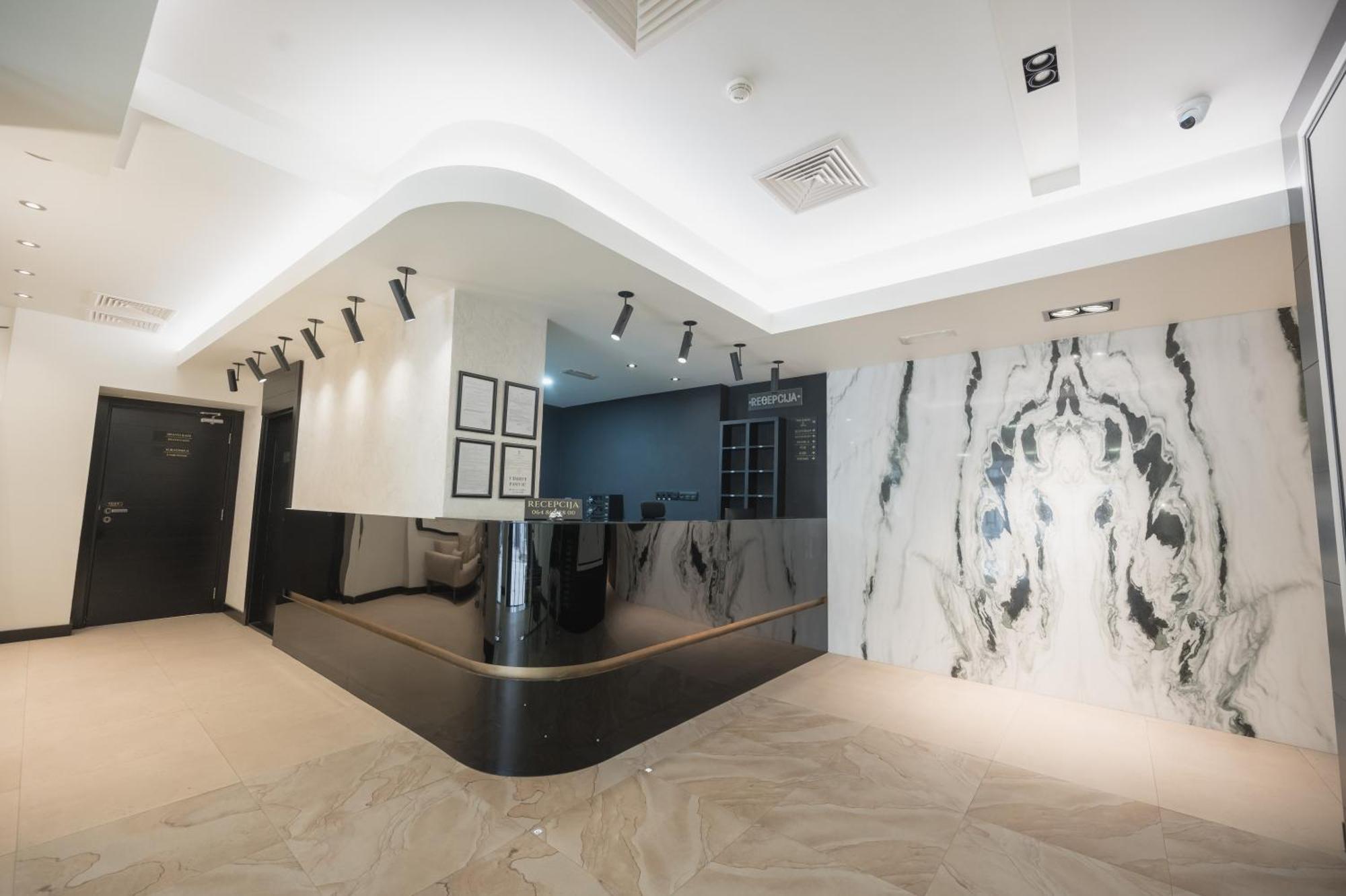 Hotel Sun Loznica Esterno foto